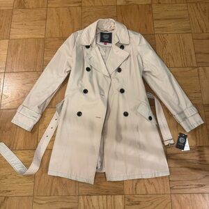 NWT Vince Camuto Tan Double-Breasted Trench Coat